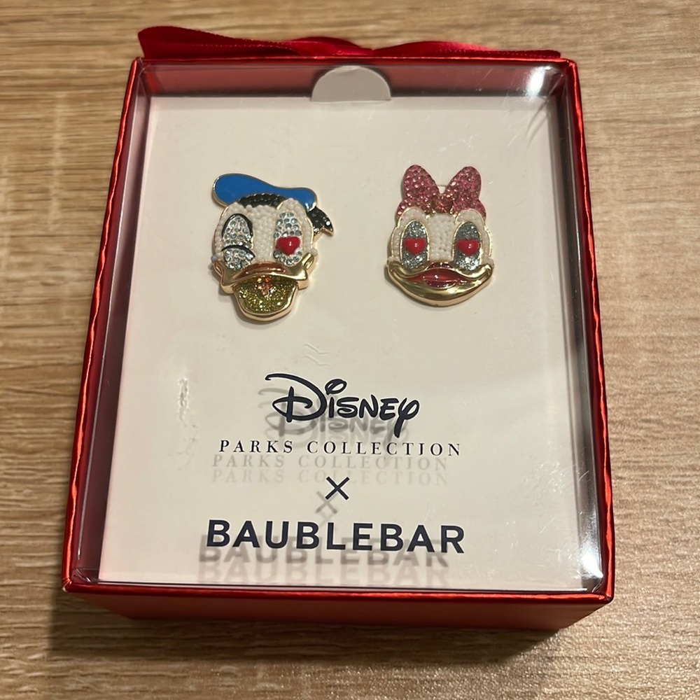 Disney Parks x Baublebar Heart Eyes Donald and Daisy Duck Stud Earrings